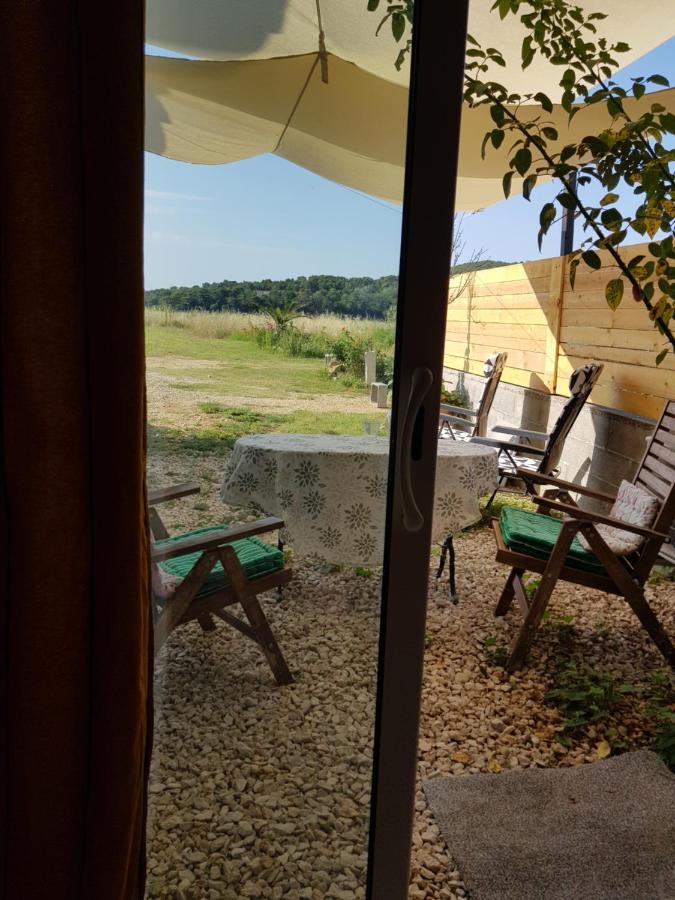 La Poussiniere Aigueze Exterior foto